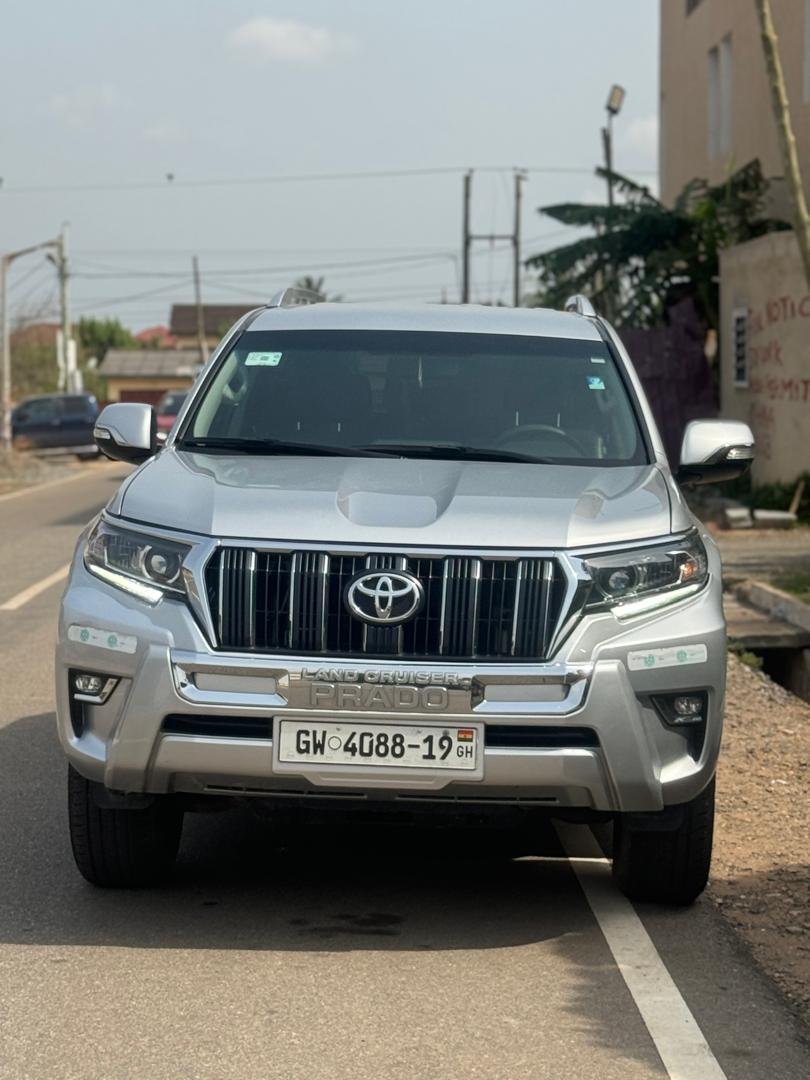 2019 Toyota Prado 01